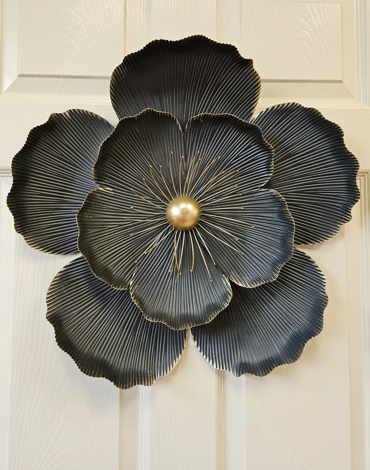 Metal Wall Art [black & gold flower]