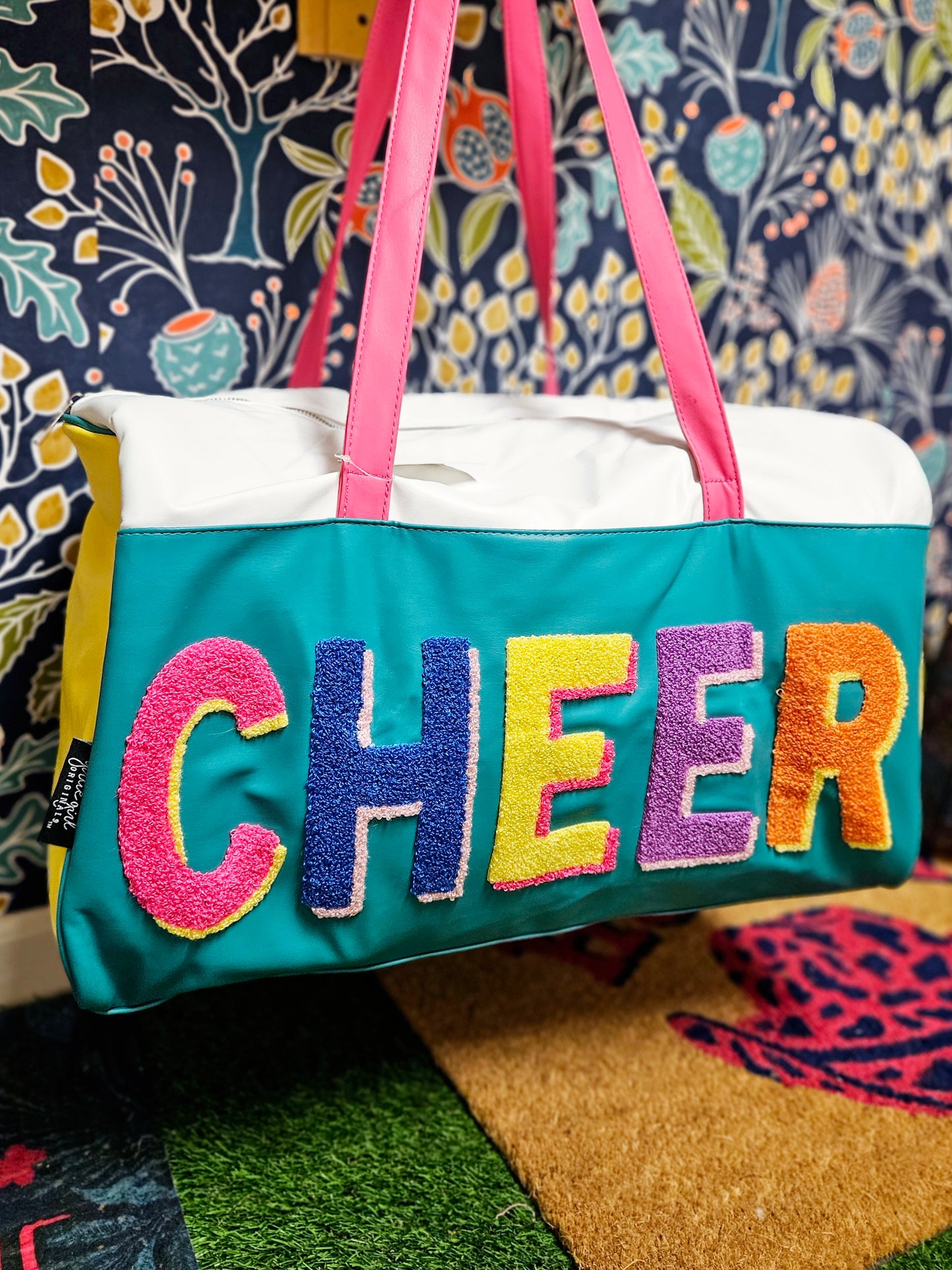 CHEER Travel Bag